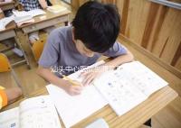 汕頭中心醫(yī)院剖腹產(chǎn)費(fèi)用比順產(chǎn)高,給醫(yī)生多少紅包請(qǐng)看著來